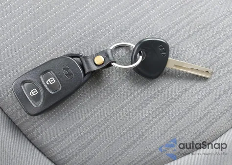 2017 Hyundai Accent Se from USA, damaged, VIN KMHCT4AEXHU333991